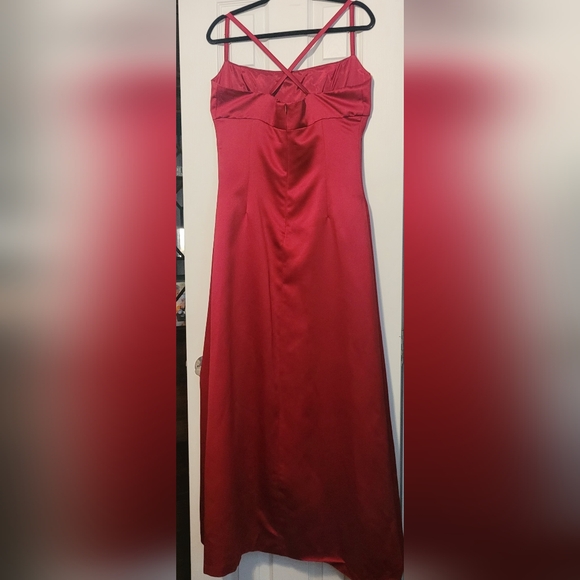 After Six Burgundy Wedding Dress - Picture 2 of 5
